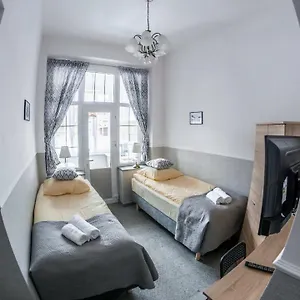 Pod Jedynka - Jednosci Narodowej 3/1 Szklarska Poręba